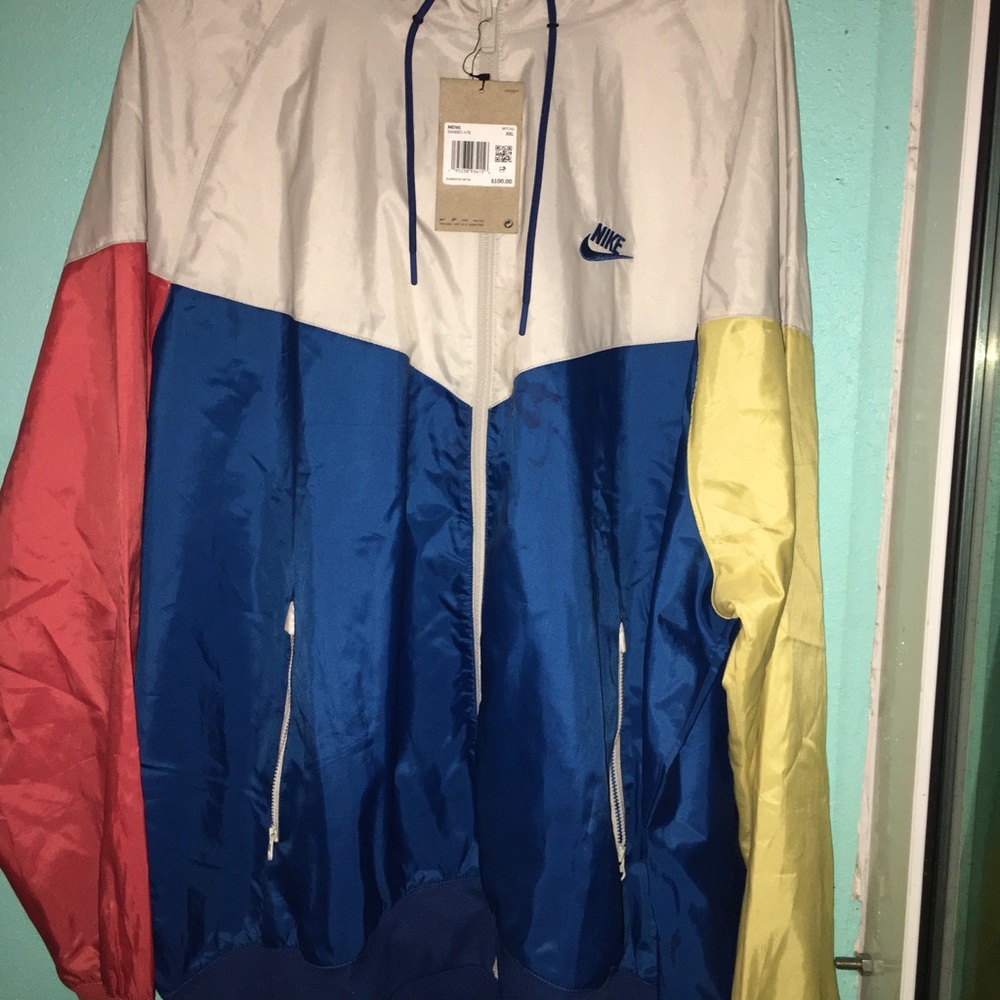 Nike men’s XXL jacket